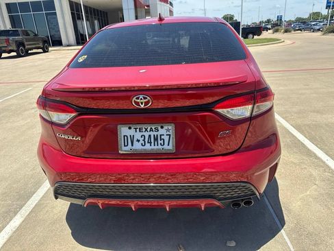 Used 2020 Toyota Corolla SE w/ SE Premium Package FWD image 7