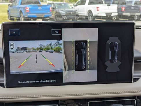 Certified 2023 Lincoln Nautilus Reserve w/ Equipment Group 201A image 25