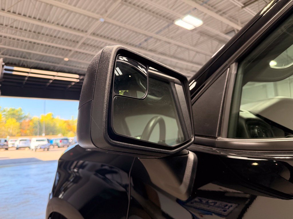 Used 2021 Chevrolet Silverado 1500 Custom AWD/4WD image 20