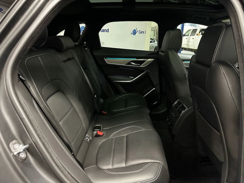 Used 2025 Jaguar F-PACE R-Dynamic S image 20