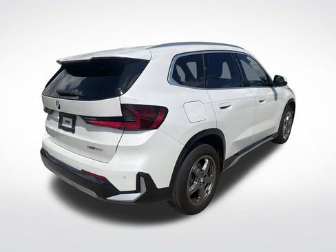 Used 2026 BMW X1 xDrive28i AWD/4WD image 8