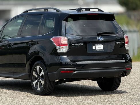 Used 2017 Subaru Forester 2.5i Limited AWD/4WD image 16