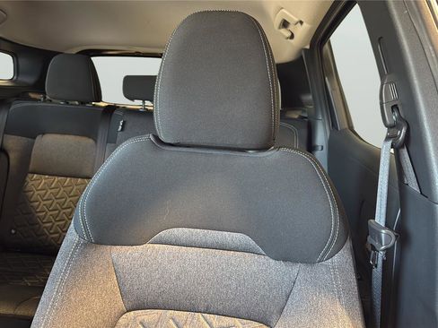 Used 2025 Nissan Kicks SV w/ Illumination Package AWD/4WD image 22
