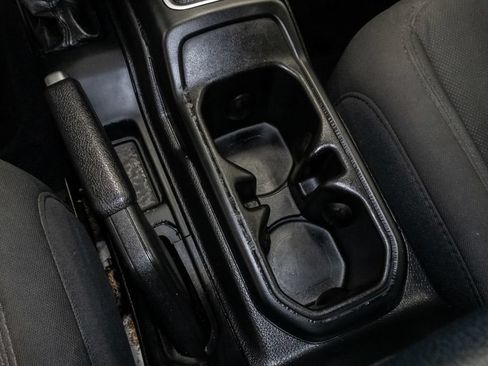 Used 2023 Jeep Wrangler Unlimited Sport AWD/4WD image 22