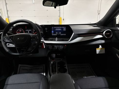 New 2026 Chevrolet Trax RS w/ Sunroof Package image 10