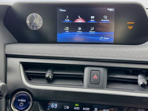 Used 2021 Lexus UX 250h w/ Premium Package image 13