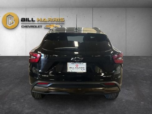 New 2026 Chevrolet Trax ACTIV w/ Driver Confidence Package FWD image 11