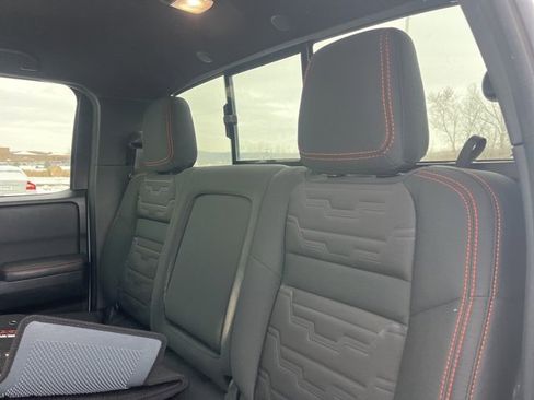 Used 2023 Nissan Frontier PRO-4X w/ Pro Convenience Package image 40