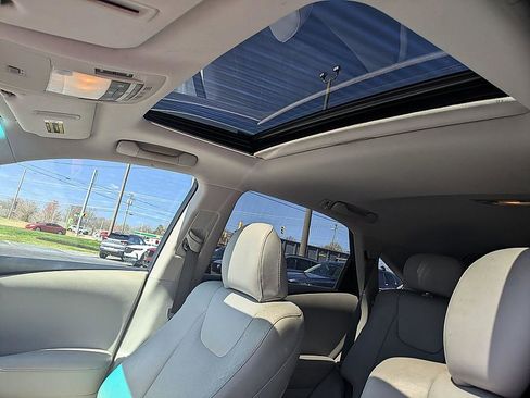 Used 2011 Lexus RX 350 2WD w/ Premium Pkg image 13