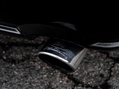 Used 2009 Ford Mustang GT Premium RWD image 22