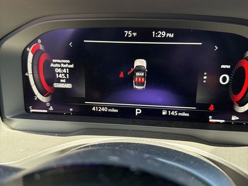 Used 2023 Nissan Rogue Platinum w/ Platinum Premium Package FWD image 8