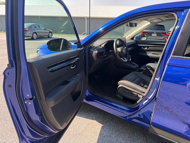 Used 2024 Honda CR-V EX-L image 11