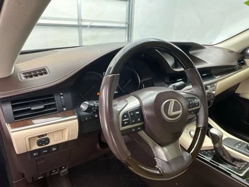 Used 2017 Lexus ES 350 FWD image 17