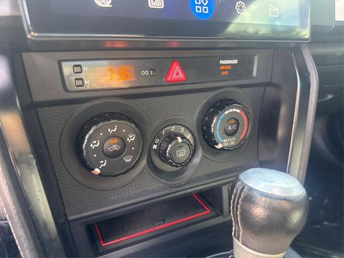Used 2017 Toyota 86 RWD image 17