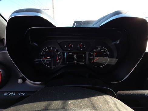 Used 2016 Chevrolet Camaro LT w/ RS Package image 9