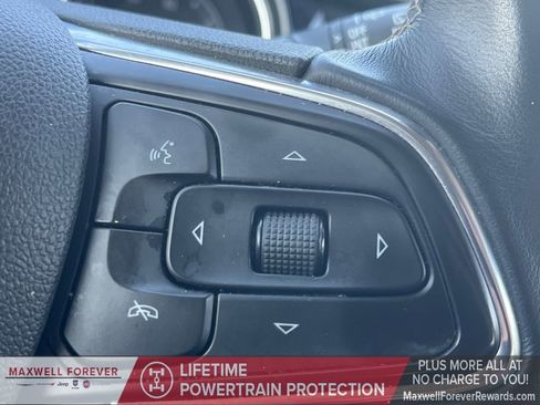 Used 2023 Buick Encore GX Essence w/ Experience Buick Package image 10