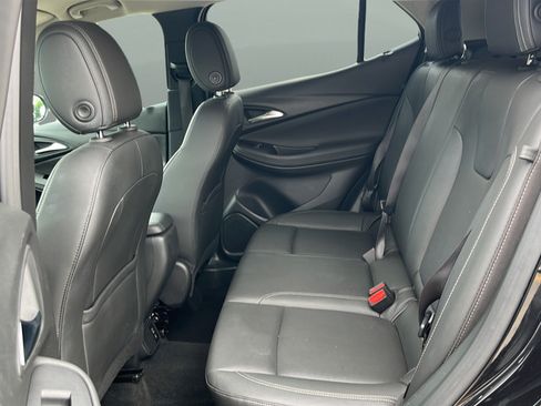 Used 2024 Buick Encore GX Sport Touring AWD/4WD image 17