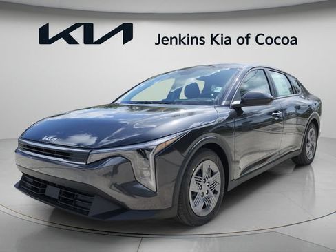 New 2026 Kia K4 FWD image 10