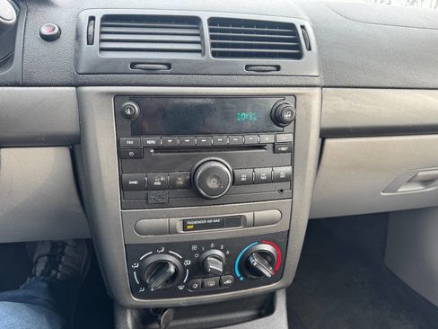 Used 2009 Chevrolet Cobalt LT image 12