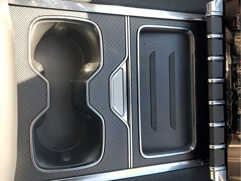 New 2026 GMC Sierra EV Elevation image 40