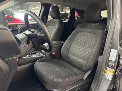 Used 2024 Ford Escape Active AWD/4WD image 29