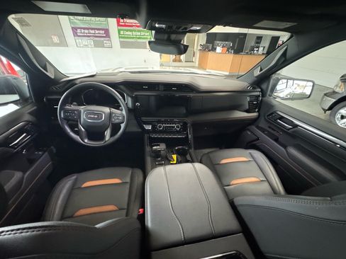Used 2026 GMC Sierra 1500 AT4 w/ AT4 Premium Package AWD/4WD image 16