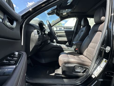 Used 2025 MAZDA CX-5 Signature image 2