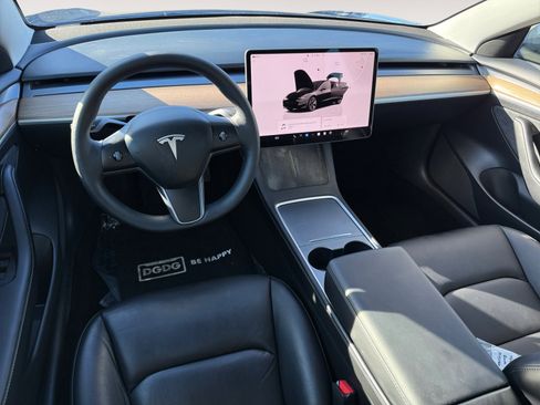 Used 2023 Tesla Model 3 Standard Range image 15