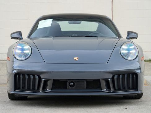 Used 2025 Porsche 911 Carrera 4 GTS AWD/4WD image 7