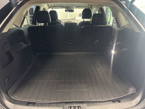 Used 2019 Ford Edge SEL w/ Equipment Group 201A FWD image 24