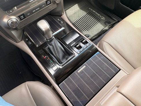 Used 2020 Lexus GX 460 Premium AWD/4WD image 29