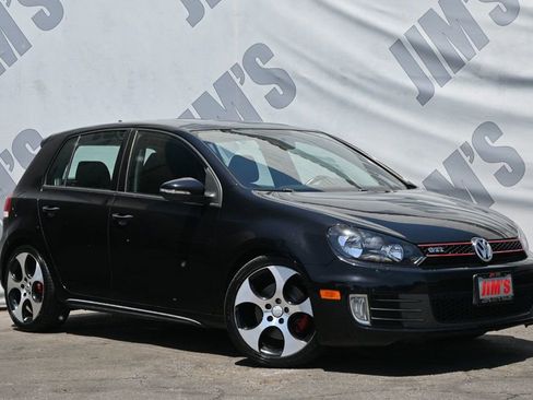 Used 2011 Volkswagen GTI 4-Door image 3