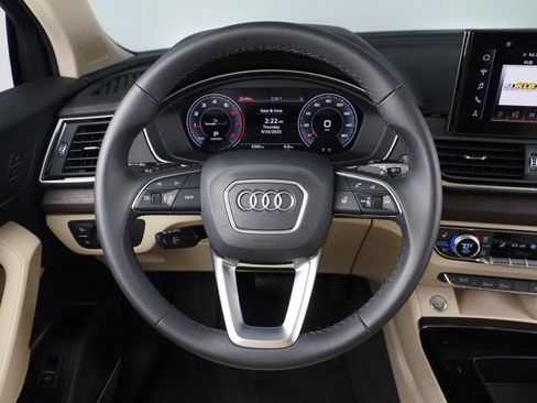 Used 2024 Audi Q5 Premium Plus w/ Premium Plus Package image 18