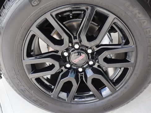 Used 2025 GMC Sierra 1500 Pro w/ Graphite Edition AWD/4WD image 38