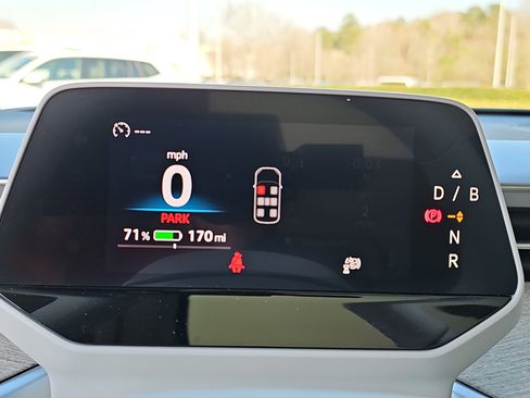 New 2025 Volkswagen ID. Buzz 1st Edition image 20