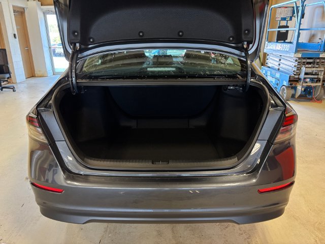New 2026 Honda Accord LX image 17