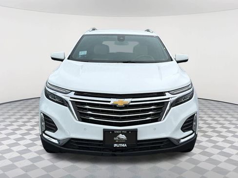 Used 2022 Chevrolet Equinox Premier image 2