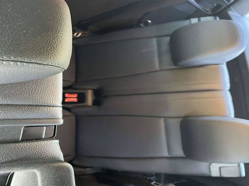 Used 2022 Mercedes-Benz GLE 350 4MATIC w/ 3rd Row Seat Package image 16