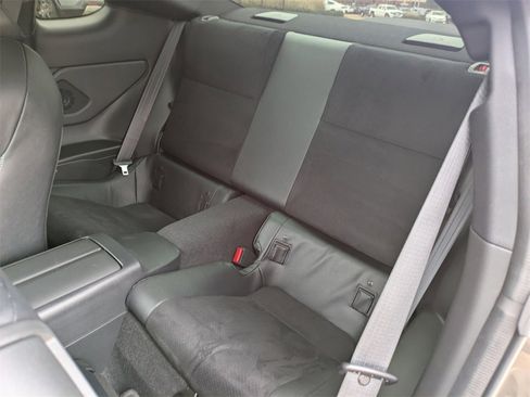 Used 2025 Toyota GR86 Premium image 12