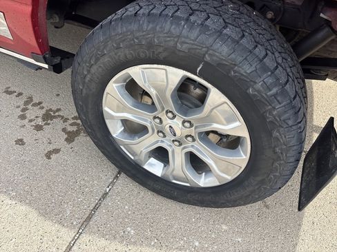 Used 2023 Ford F150 Platinum w/ Equipment Group 701A High image 7