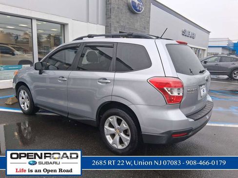Used 2015 Subaru Forester 2.5i Premium w/ All-Weather Package image 6