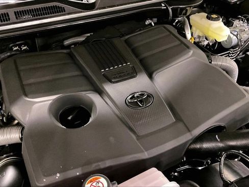 New 2026 Toyota Tundra Platinum AWD/4WD image 33