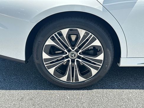 New 2026 Mercedes-Benz E 350 4MATIC Sedan image 18