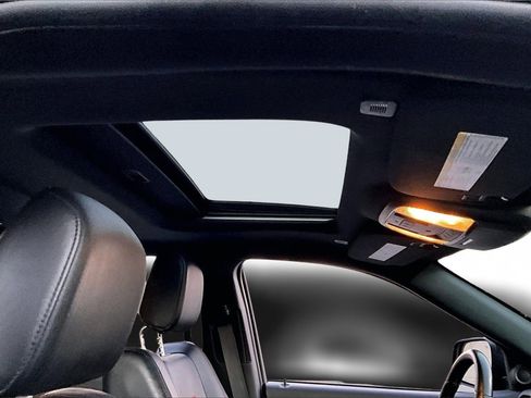 Certified 2024 Dodge Durango R/T image 16