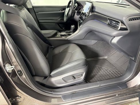 Used 2021 Toyota Camry XSE w/ Driver Assist Package image 14