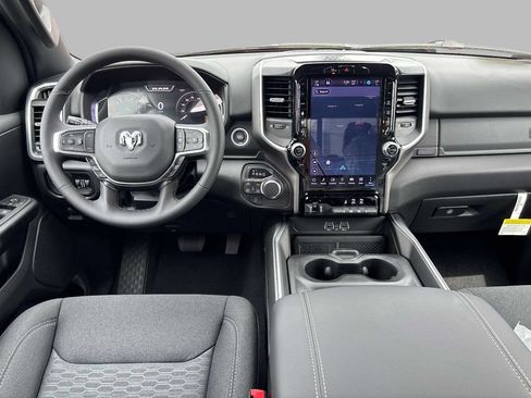 New 2026 RAM 1500 Big Horn AWD/4WD image 6