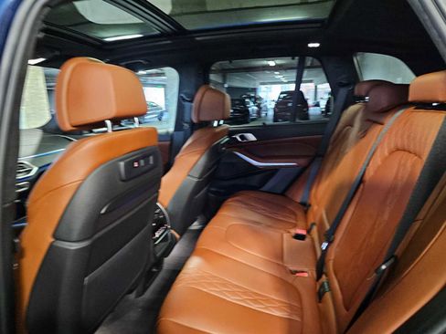 Used 2022 BMW X5 xDrive45e w/ M Sport Package image 39