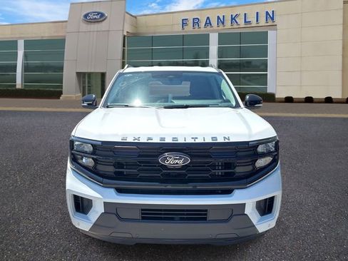 New 2026 Ford Expedition Active RWD image 2