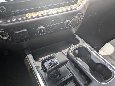 Used 2022 Chevrolet Silverado 1500 LT Trail Boss w/ Protection Package AWD/4WD image 13