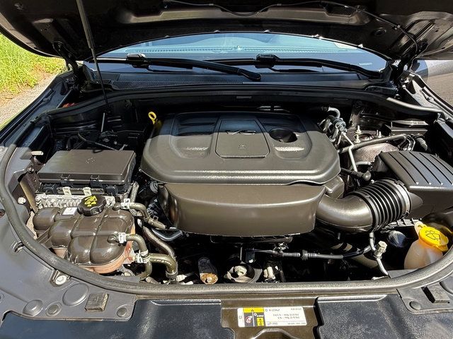 Used 2019 Dodge Durango SXT AWD/4WD image 9